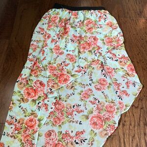Brat Star Asymmetrical Floral Skirt Size Medium 1031